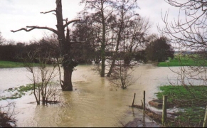 AB16	A river in flood.