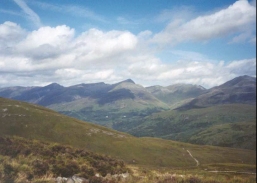 AL01	The view northwards into the Mamores.