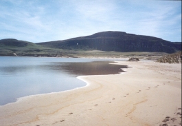 AW12	The view north along Sandwood Bay.