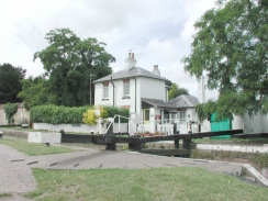 P7220004	Leighton Lock (11.49:35)