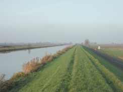 PC090210	Looking north along the floodbank of the Great Ouse from the second bend in the road.