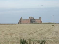 P2002A020036	A view of Tantallon Castle. 