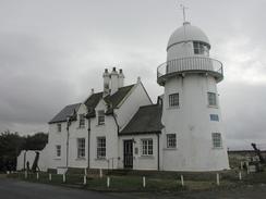 P2002A220030	The old lighthouse in Paull. 