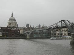 P2002C010069	The Millennium Bridge. 