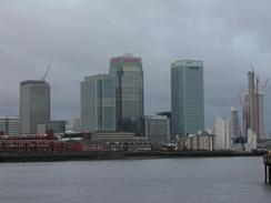 P2002C020014	Looking across the river towards Canary Wharf. 