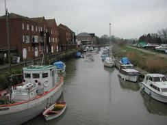 P2002C100070	The river in Sandwich. 