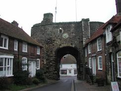 P2002C130074	A view of the Landgate in Rye. 