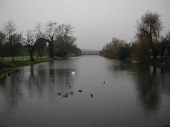 P2002C230055	The lake in Hilsea. 