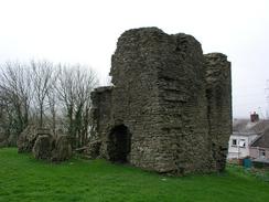 P20033100005	The remains of Loughor Castle.