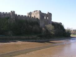 P20033170082	Pembroke Castle.