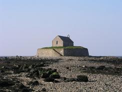 P20034081201	St Cwyfan's church in Porth Cwyfan.