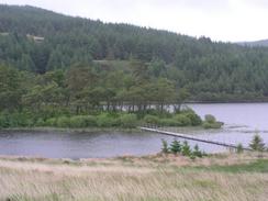 P20036104004	A bridge over to the island in the middle of Loch Melldalloch.