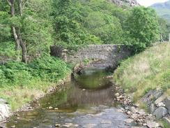 P20037155338	An old bridge over the Gleann Mama.