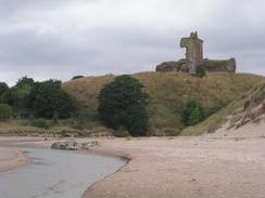 P20039138662	Lunan Water and Red Castle.