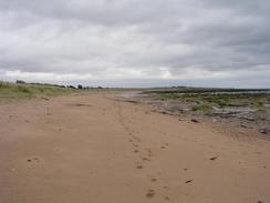 P20039148699	The beach between East Haven and Carnoustie.