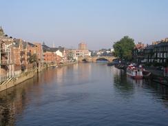 P2003A019552	The River Ouse from Skeldergate Bridge.