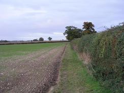 P2003A199832	The path to the south of North Pickenham.