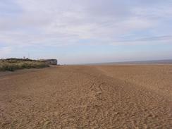 P2003A219918	Heading along the beach towards Hunstanton.