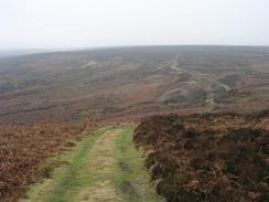 P20031260914	Looking west up the path leading to Derwent Edge,