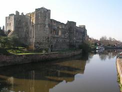 P20034091806	Newark Castle and the River Trent.