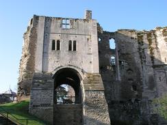 P20034091815	Newark Castle.