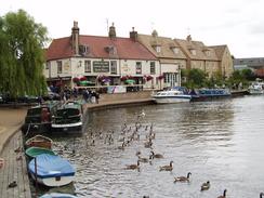 P20046200078	The Great Ouse in Ely.