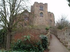 P2004C153066	The entrance to Tamworth Castle.