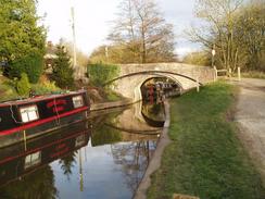 P20052214281	Bridge 44 on the Caldon Canal.