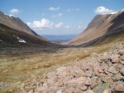 P20055136183	The Lairig Ghru.