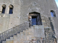 P2005C048704	The entrance into Orford Castle.