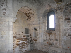 P2005C048711	Orford Castle Chapel.