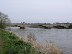 P20064222206	Looking back towards Gunthorpe Bridge.