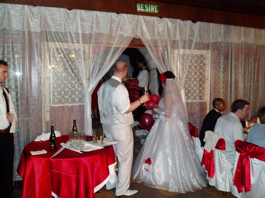 Neil and Ina greeting guests.