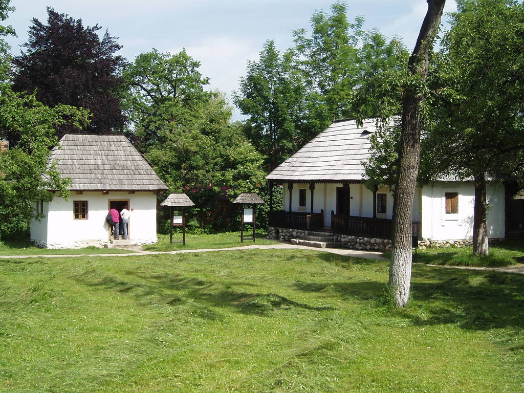 Buildings around Bran Castle.