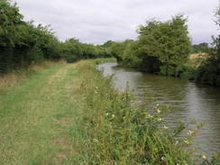 P20068023973	Heading northwestwards along the Welford branch of the canal.