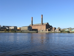 P2006B186151	Looking across the river towards Lots Road Power Station.