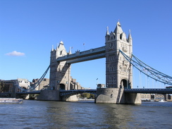 P2006B186262	Tower Bridge.