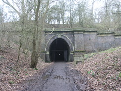 P20072177273	The southern portal of one of the Kelmarsh tunnels.