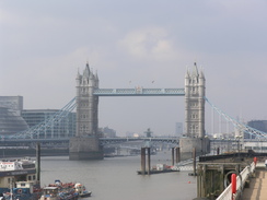 P20073257381	Looking west towards Tower Bridge.