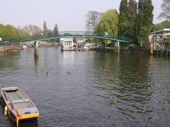 P20074147550	The footbridge over to Eel Pie Island.