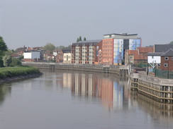 P20075057920	The view up the Trent from Gainsborough Bridge.