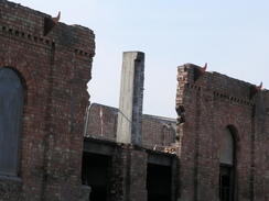 P20075057929	A factory being demolished by Gainsborough Central station.