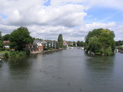 P20077148734	The view from Maidenhead bridge.