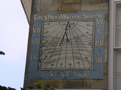 P2007A089469	A sundial near St Anne Gate, Salisbury.