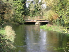 P2007A189545	The River Test by Fullerton Mill.