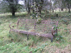 P2007A259733	A bench on the descent down from West Down Woods.