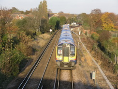 P2007B060659	The railway line in Bedhampton.