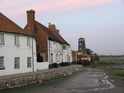 P2007B060689	Langstone Quay.