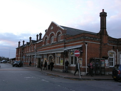 P2007B090902	Salisbury Station.