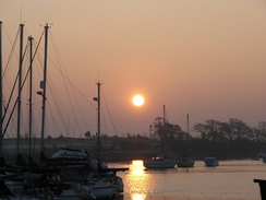 P2007C192015	The sun rising over Town Quay in Fareham.